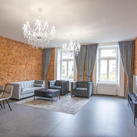 Royal Apartments Liptovsky Mikulas Ngoại thất bức ảnh