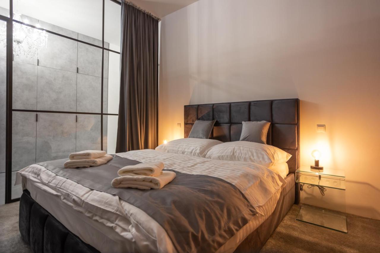 Royal Apartments Liptovsky Mikulas Ngoại thất bức ảnh