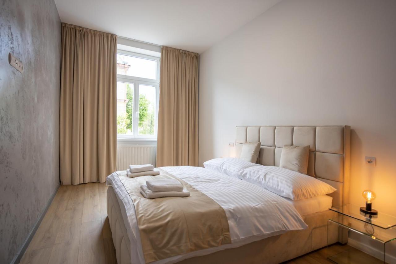 Royal Apartments Liptovsky Mikulas Ngoại thất bức ảnh